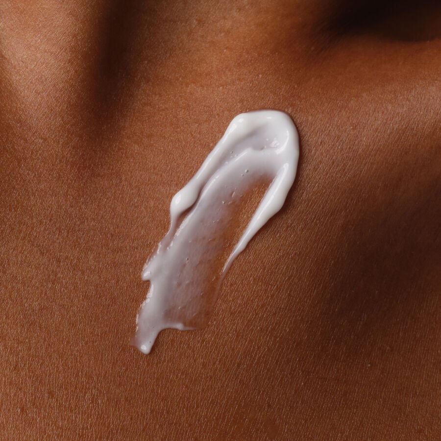Natural Moisturizing Factors + Inulin Body Lotion - US 9264